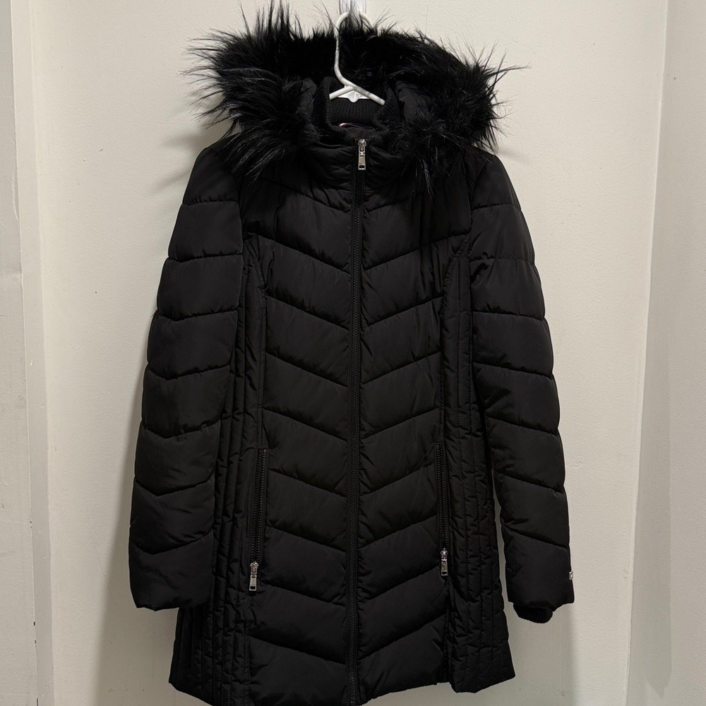 Tommy Hilfiger Black Puffer Coat Size Small Faux Fur Hood Winter Jacket - Picture 2 of 9